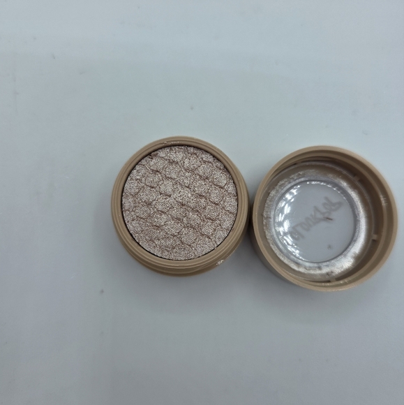 Colourpop Koosh Super Shock Shadow - Picture 3 of 4